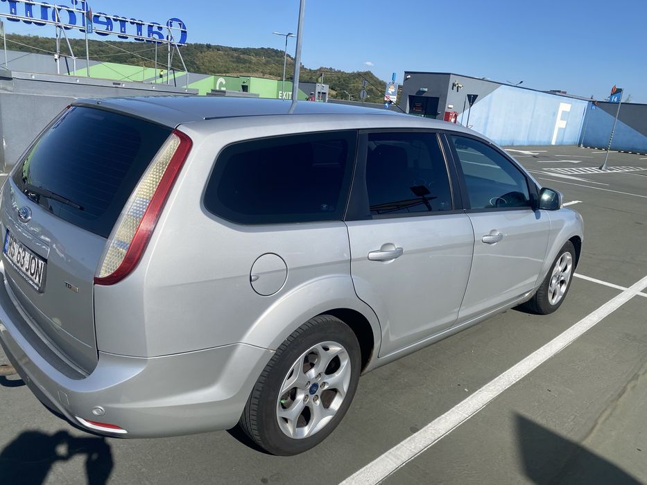 Vând Ford Focus 1,6 TDCI