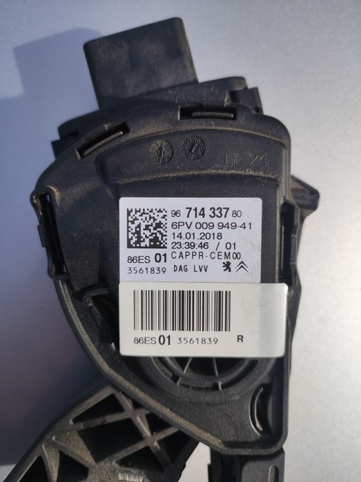 Потенциометър на педала на газта за Пежо-208