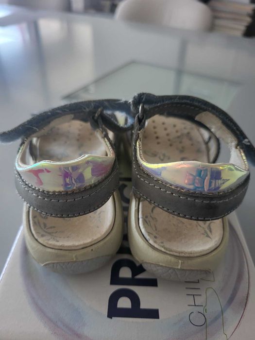 Sandale Primigi fetite, numar 28