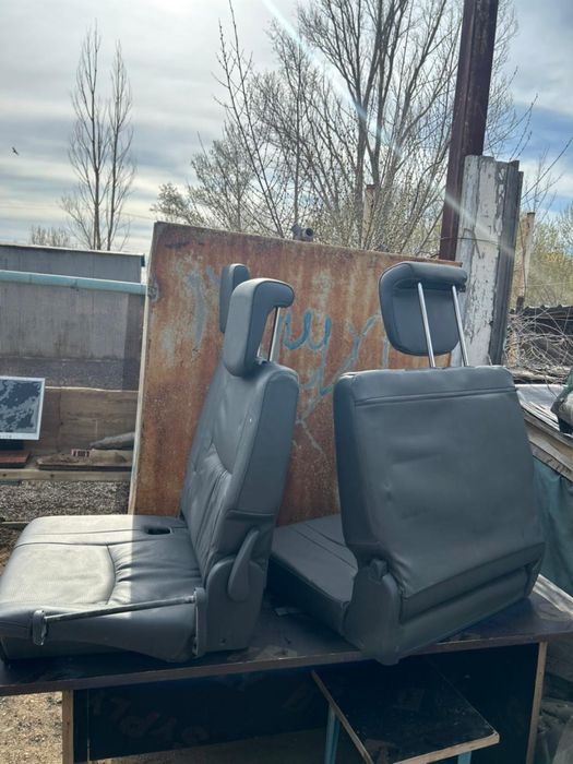 Продам сидение от минивэна