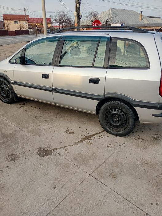 Opel Zafira 2001