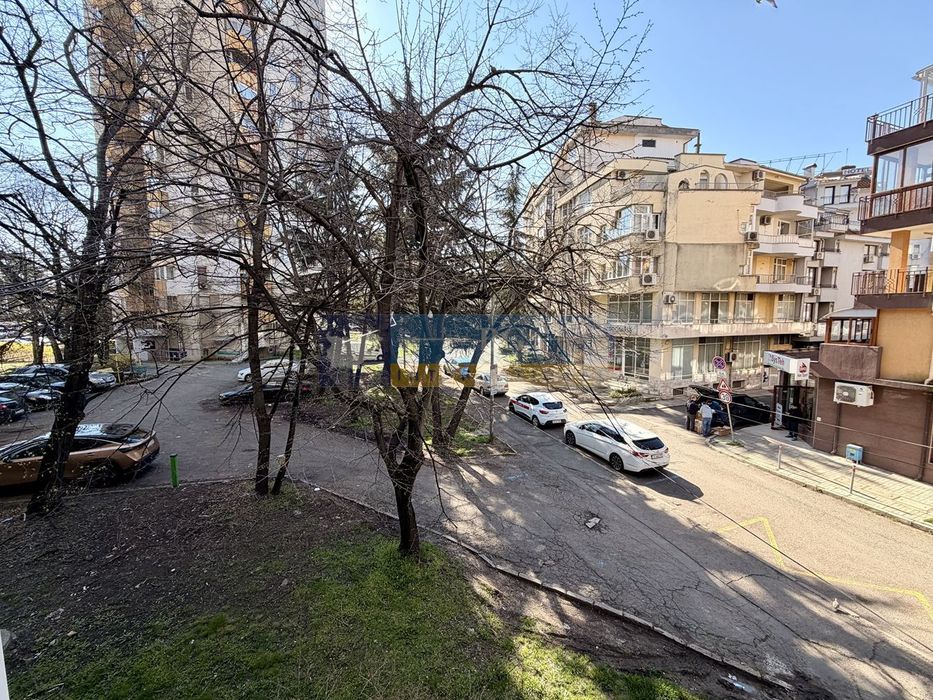 Продава се Двустаен апартамент в Бургас, Братя Миладинови - 42 кв.м за 1184 €/кв.м - Снимка #2