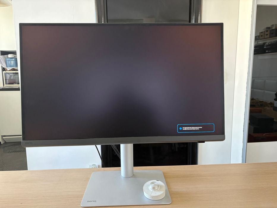 Професионален монитор BenQ PD2730S DesignVue (27", 2K QHD, IPS, AQCOLOR) – На 6 месеца!
