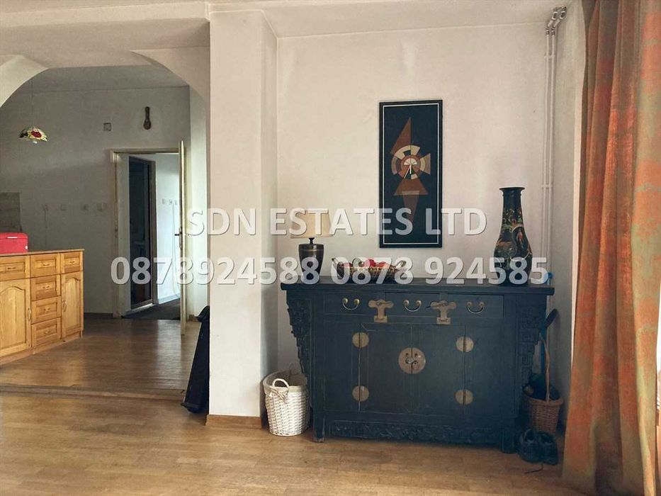 Продава се Къща в Казанлък - 200 кв.м за 725 €/кв.м - Снимка #6