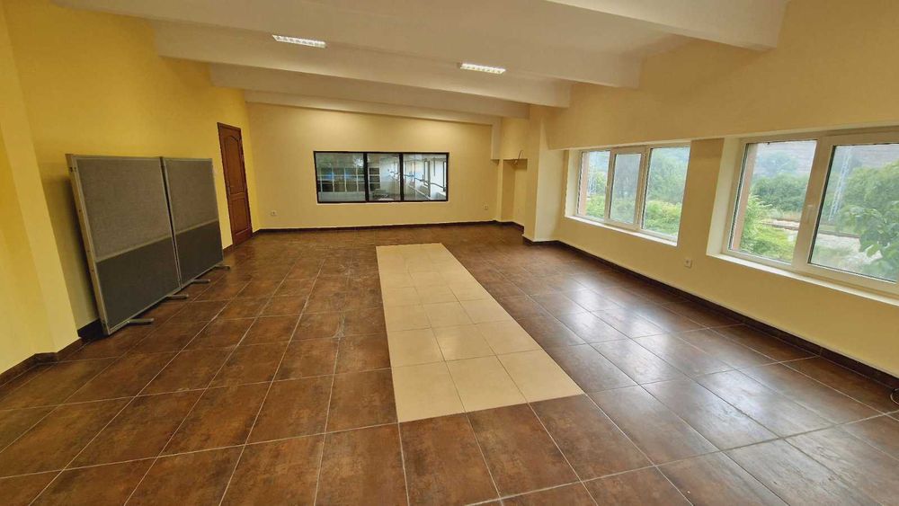 Дава се под наем Офис в с. Церово, Област София-област - 51 кв.м за 173.4 € - Снимка #2