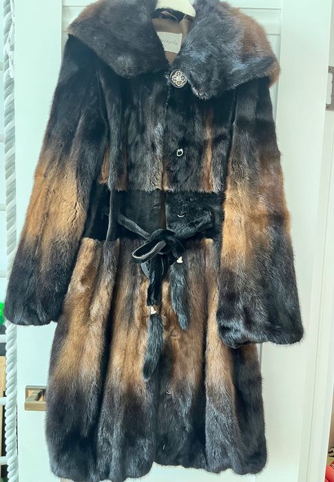 Шуба норковая с поясом