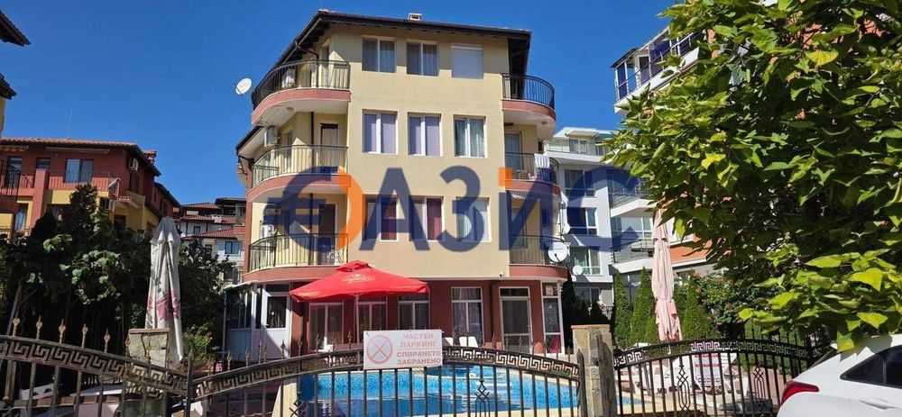 Продава се Едностаен апартамент в Несебър - 33 кв.м за 1513 €/кв.м - Снимка #2