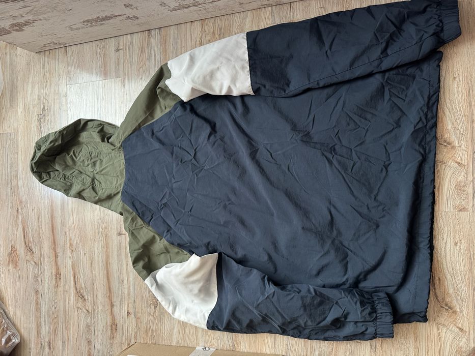 Есенно яке на PULL&BEAR
