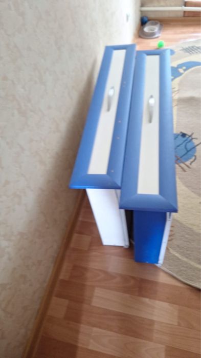 Кровать двухъярусная