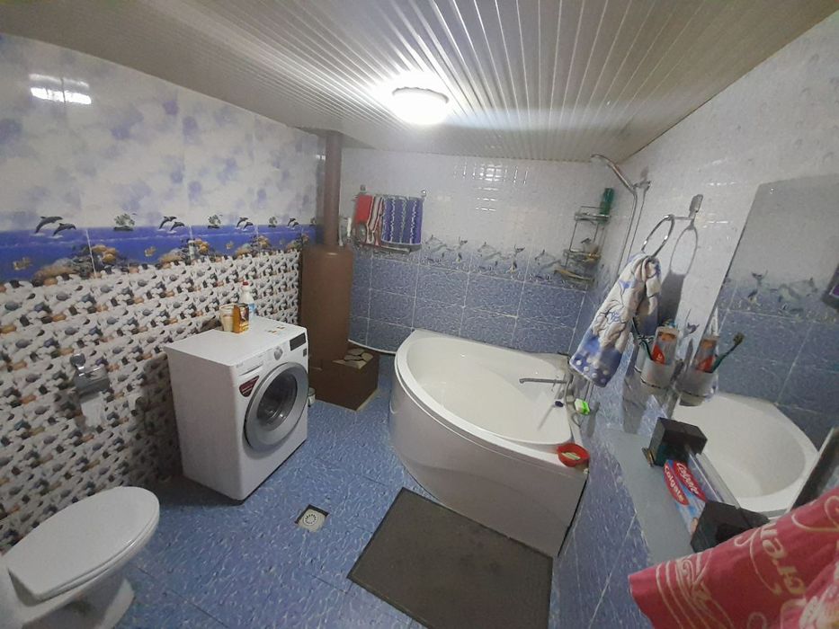 Продаётся дом, участок