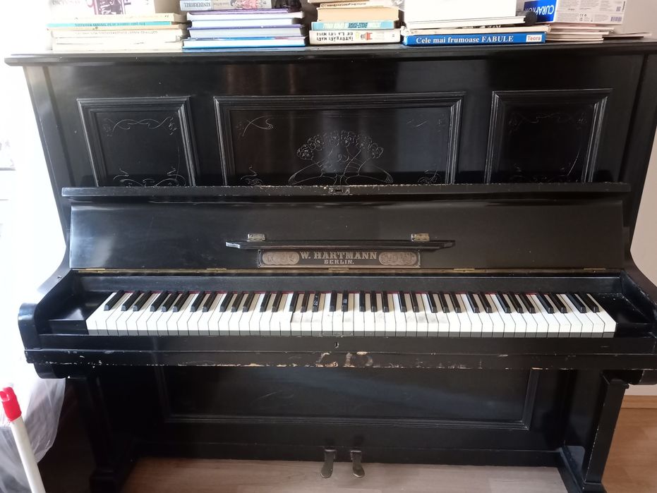 Pian de vanzare condiție buna