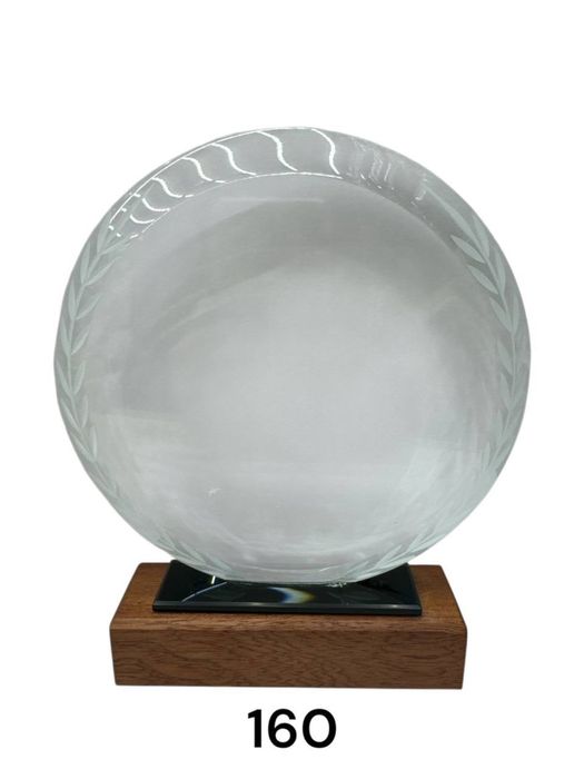 Статуэтки с надписью