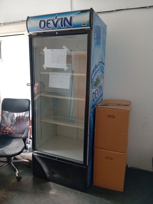 Хладилна Витрина  Klmasan