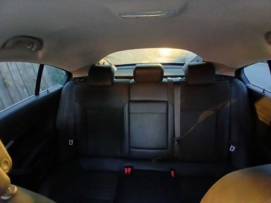Vând Opel Insignia