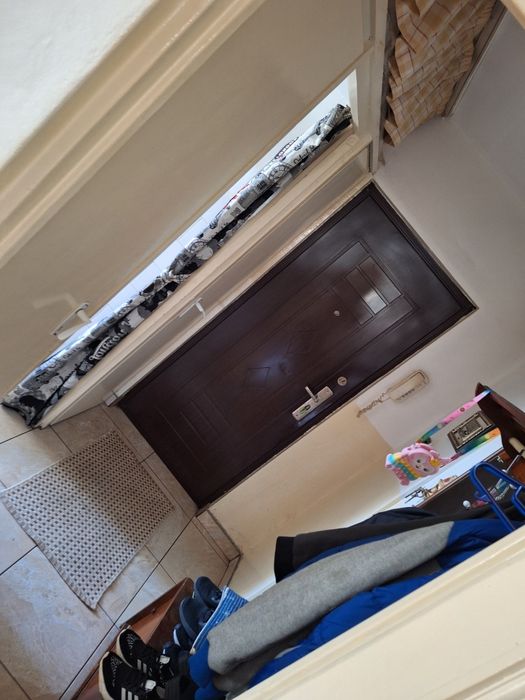 Vand apartament 3 camere