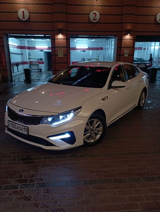 Продам киа к5 срочна