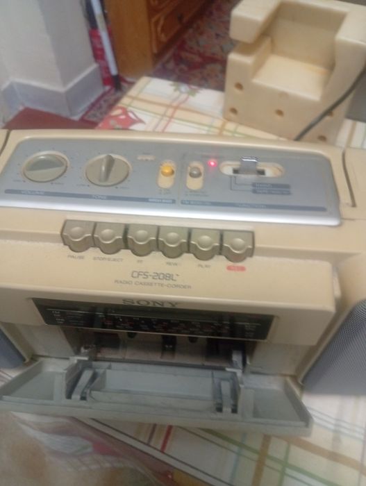 Radio caset Sony CFS 208L original