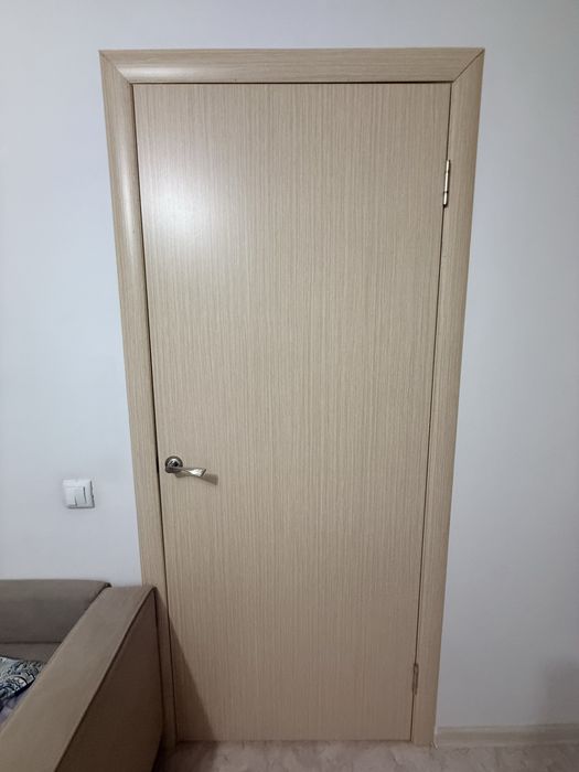 Продам межкомнатные двери