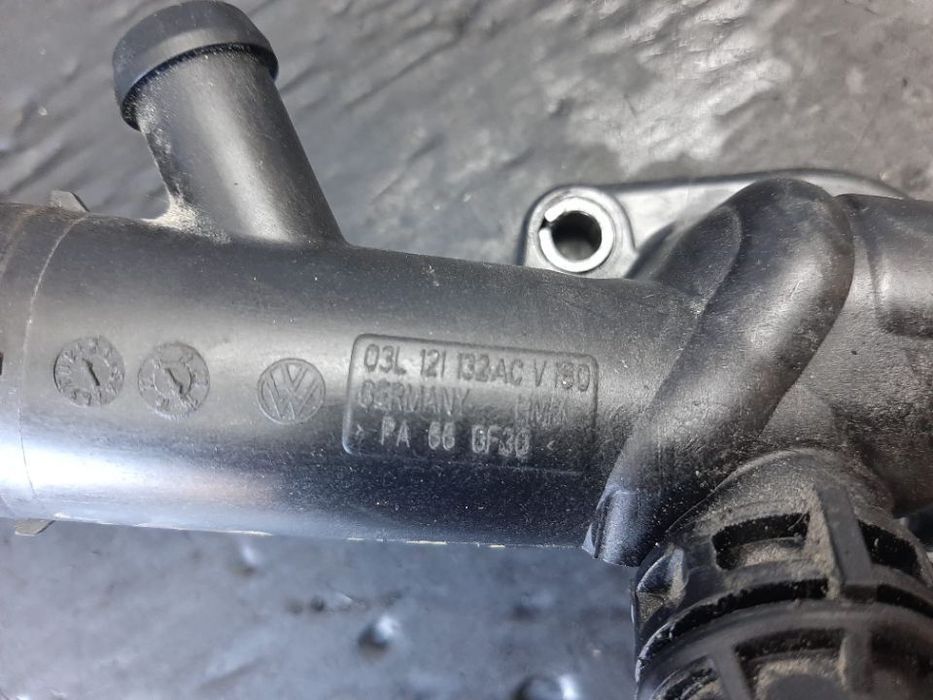 distribuitor apa audi a4 b8 2.0 tdi  03l121132ac