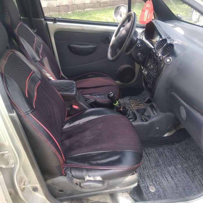 Матиз срочна сотилади