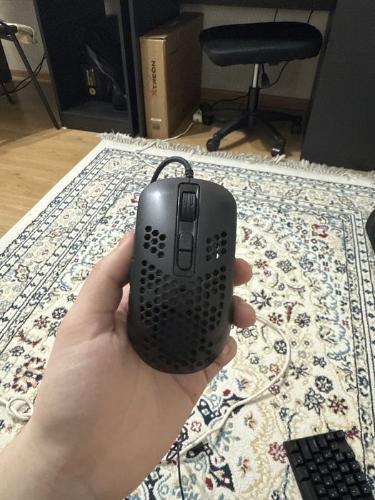 Продам корпус для системного блока + подарок