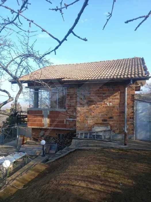 Продава се Къща в с. Брестник, Област Пловдив - 45 кв.м за 2667 €/кв.м - Снимка #1