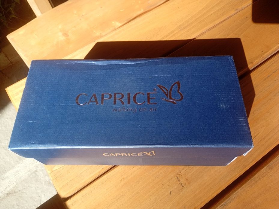 Сандали на Carice
