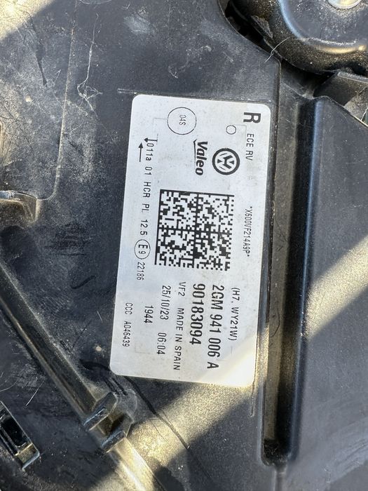 Vand faruri stanga/dreapta T-Cross