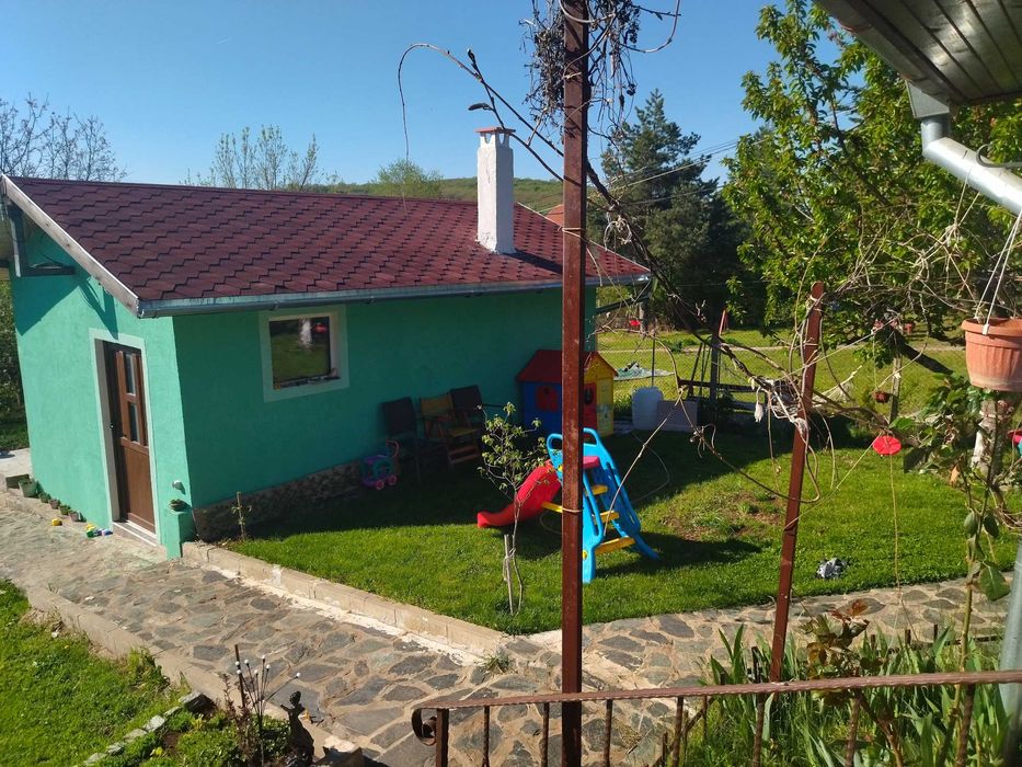 Продава се Парцел в Костинброд - 120 кв.м за 2500 €/кв.м - Снимка #2