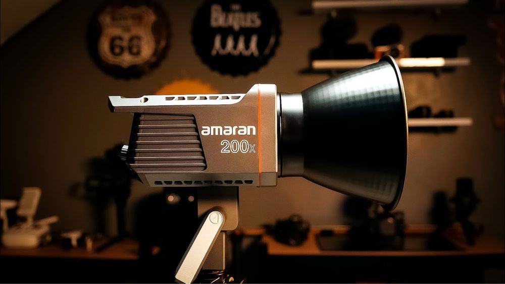 Aputure amaran 200x