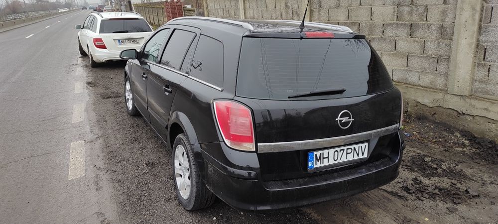Opel Astra H 1.6 cutie automata
