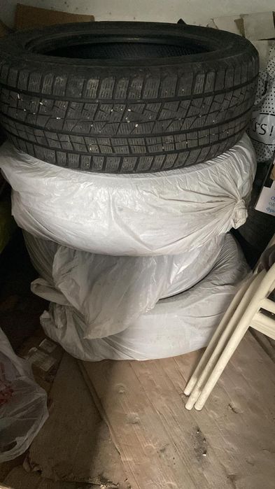 Продам зимние шины