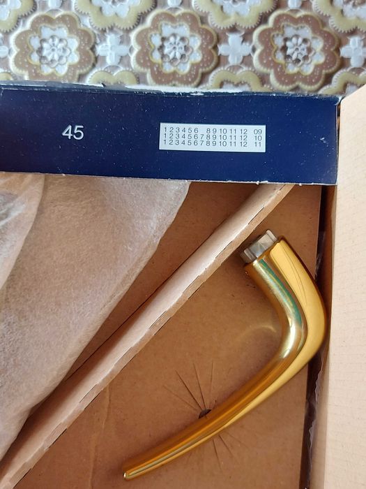 Интериорна врата