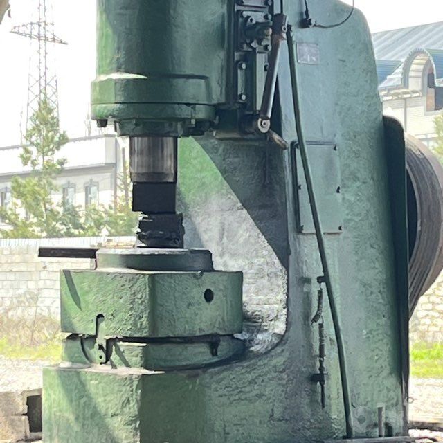 Molot sotiladi 75 lik