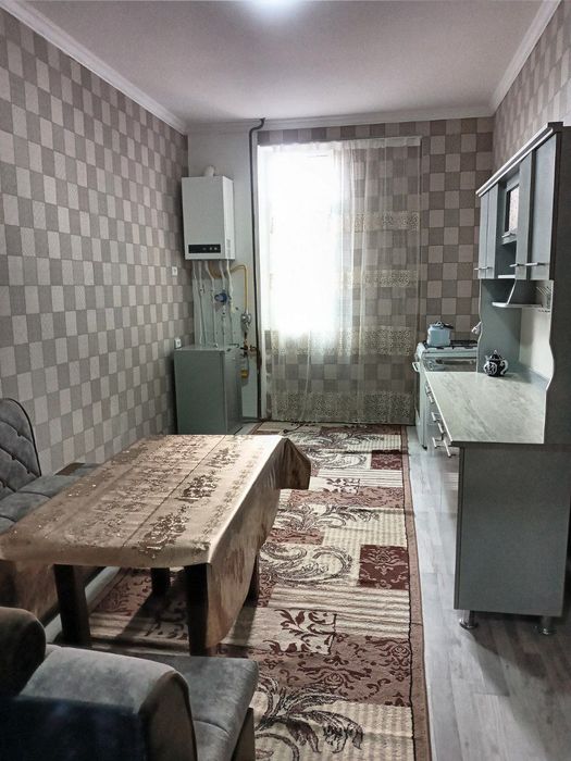 Марказий банк олдида Янги курилган Дом.