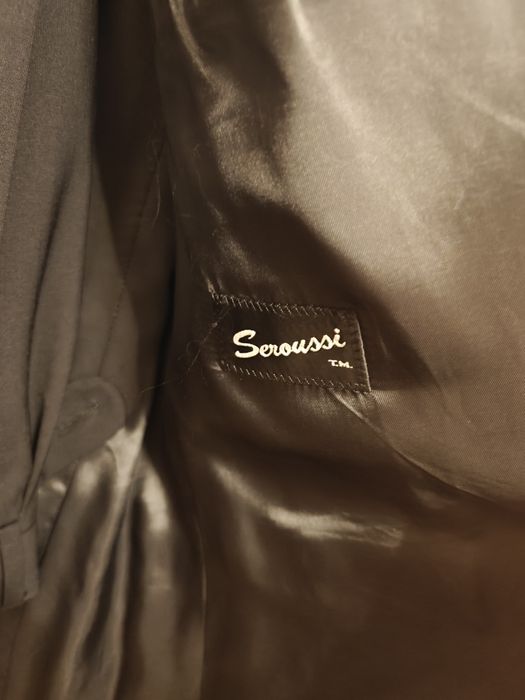 Costum mire Seroussi