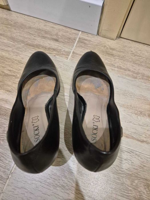 Обувки естествена кожа Lasocki
Номер 38
Височина ток 7.5см