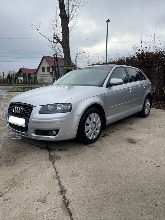 Audi A3 , 1.6 benzina
