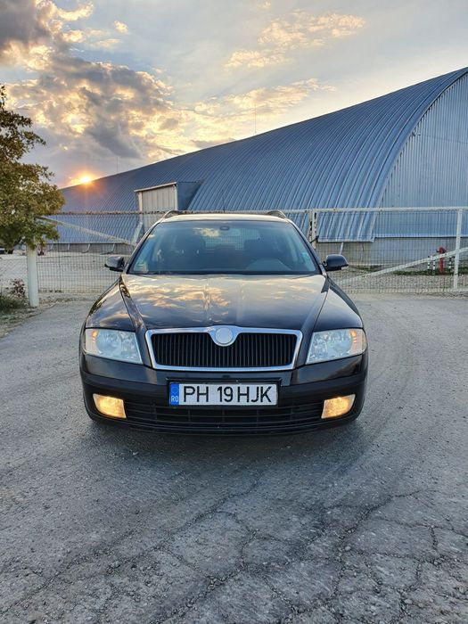 Vând Skoda Octavia