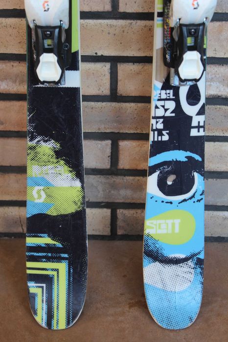 Schiuri Scott Rebel 152cm cod:0257