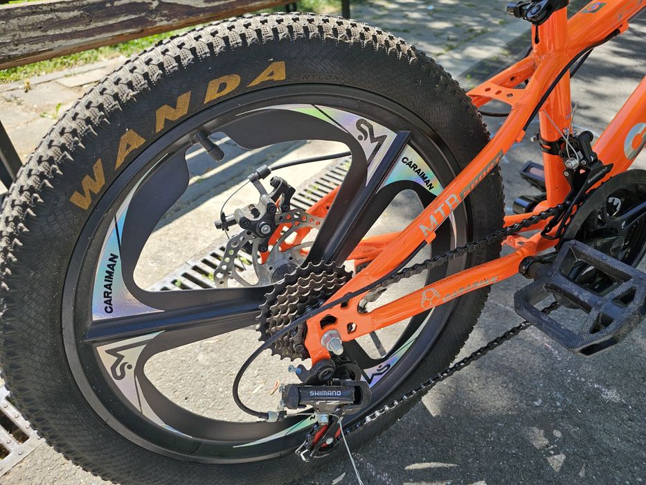 De vânzare bicicleta + trotineta