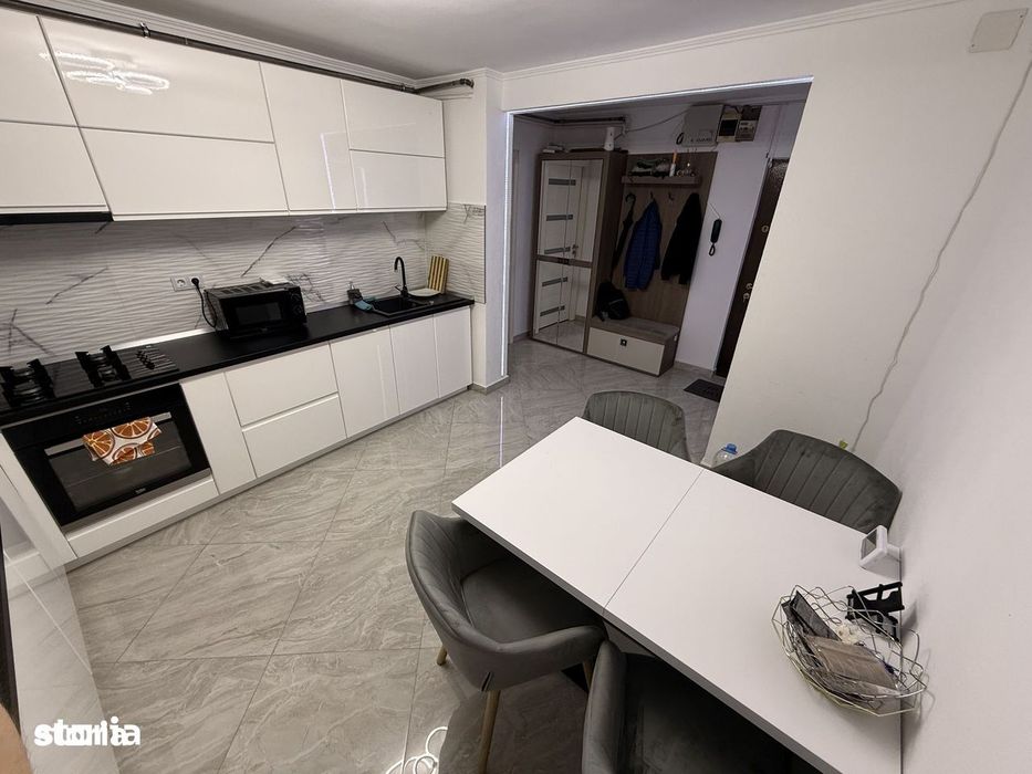 Apartament 2 camere de vanzare Gorjului