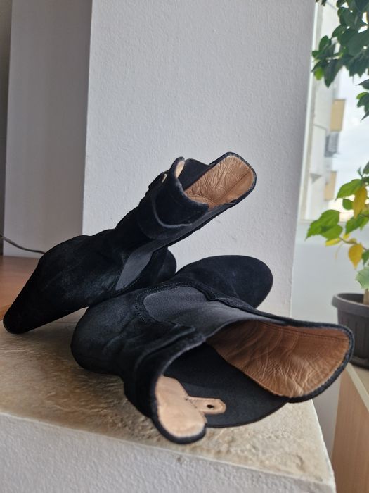 Botine Musette, marimea 38,  piele naturala intoarsa, cu platforma