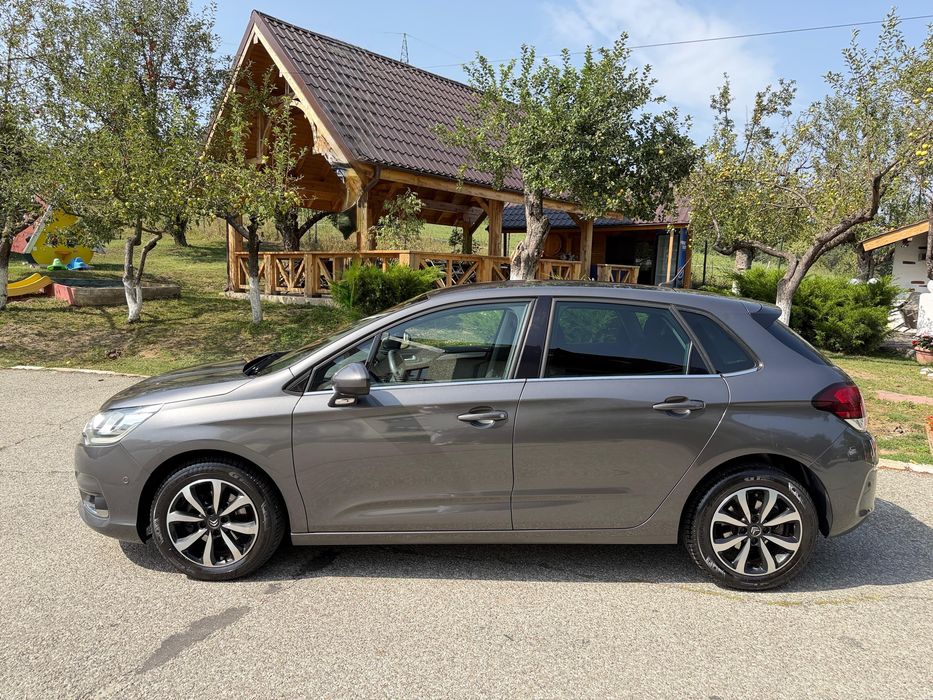 Citroën C4 1.2 THP - 130 CP - CarPlay - LED
