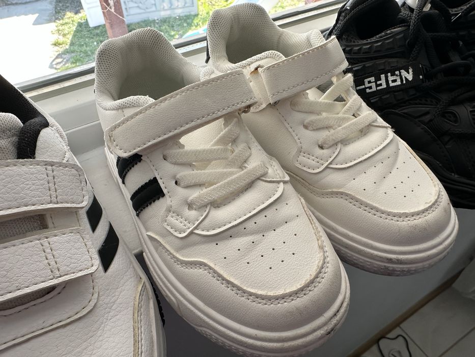 Lot adidasi nr 29 baietel