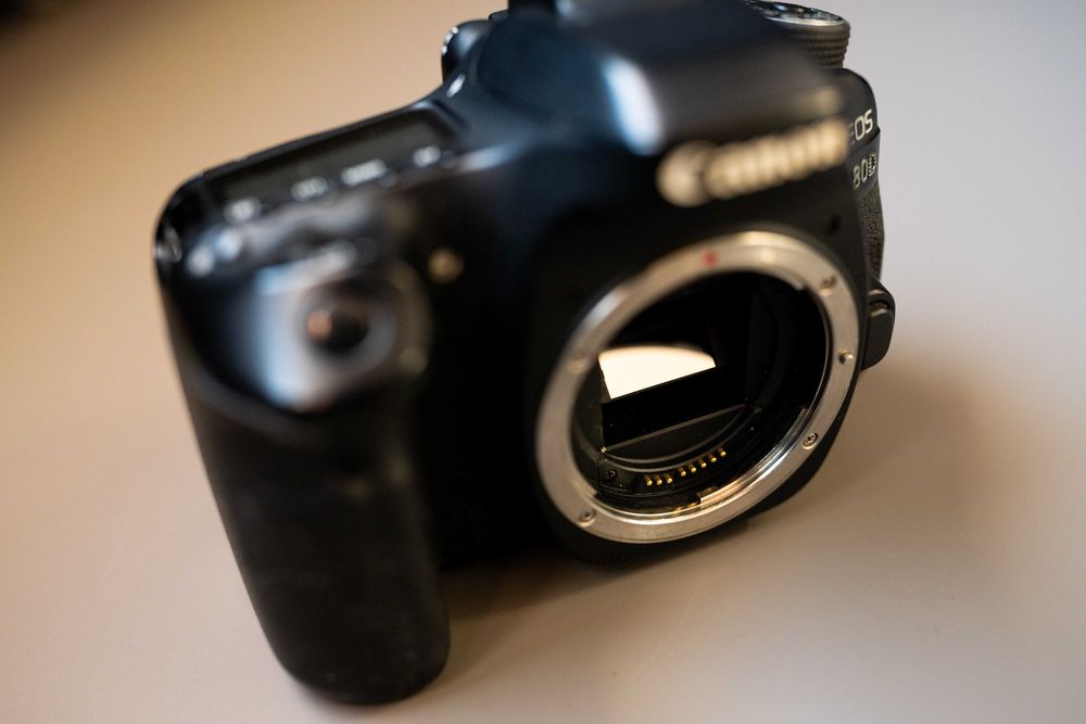 Canon 80D/Канон 80Д с обектив Sigma 18-35, Canon 18-135