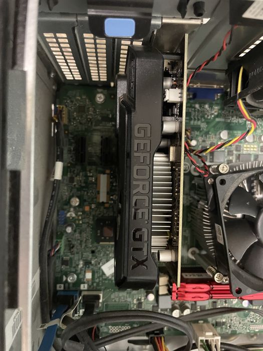 Настолен компютър DELL Optiplex