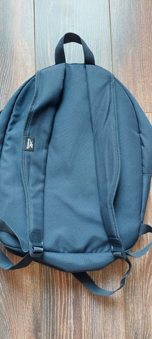 Много запазени ученически раници