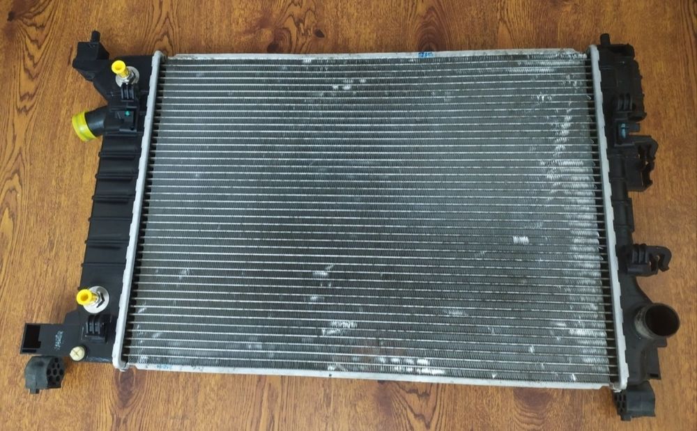 Кобальт радиатор GM. Original