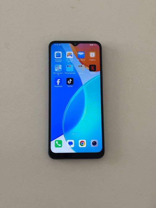 Honor X6 телефон